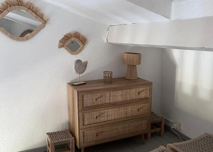 Maison Face à La * Lumio (Corsica)